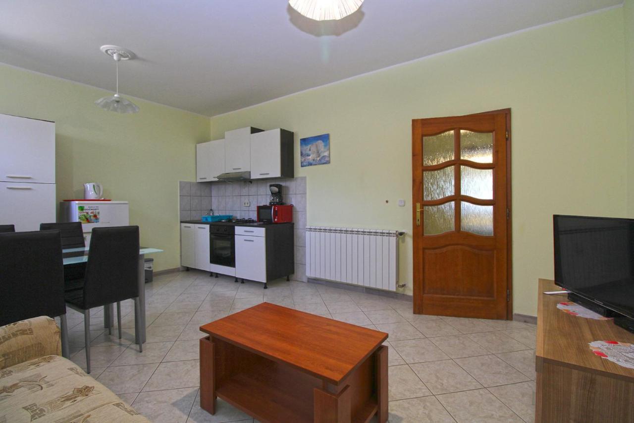 Apartments Veroslava 2159 Pula Zewnętrze zdjęcie